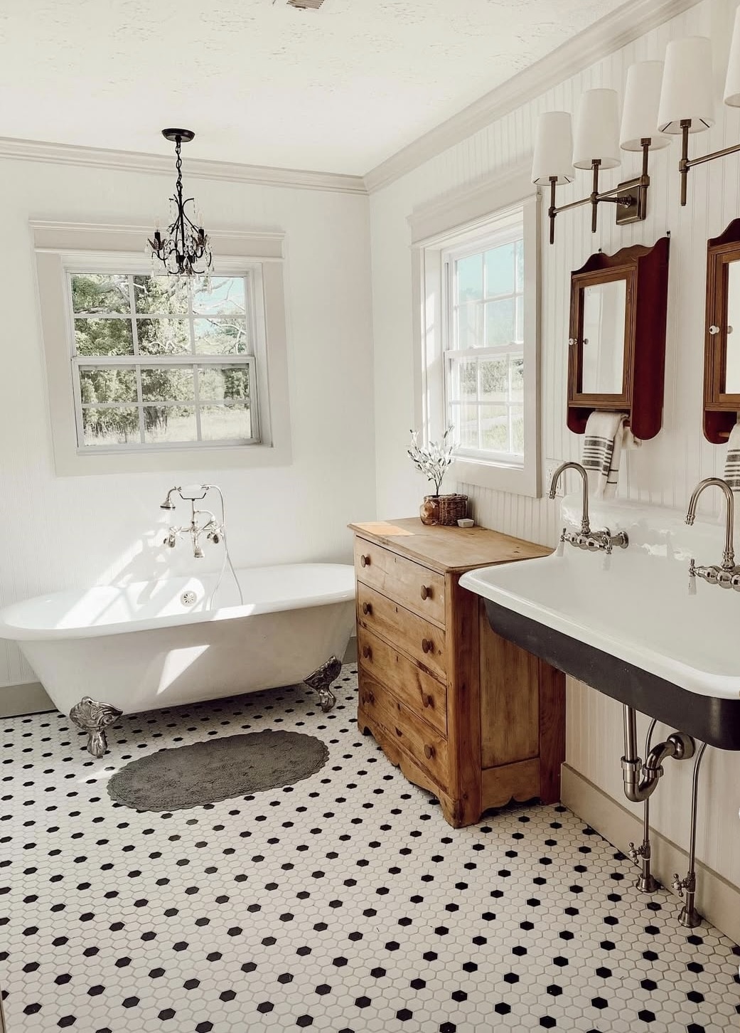 farmhouse bathroom 8