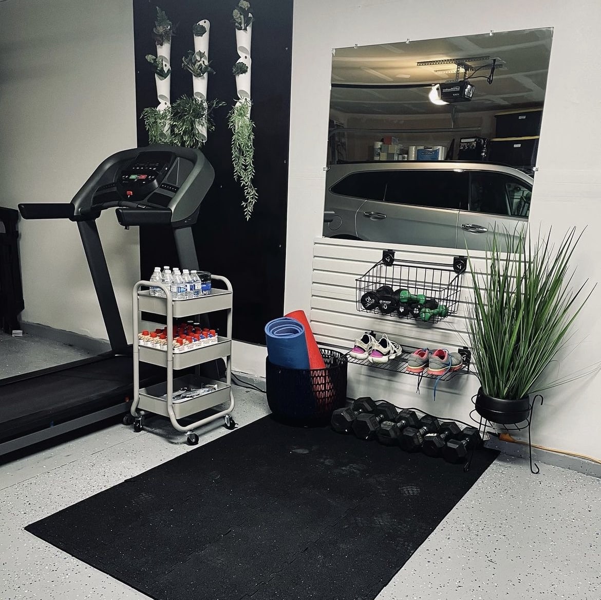 small home gym design 1