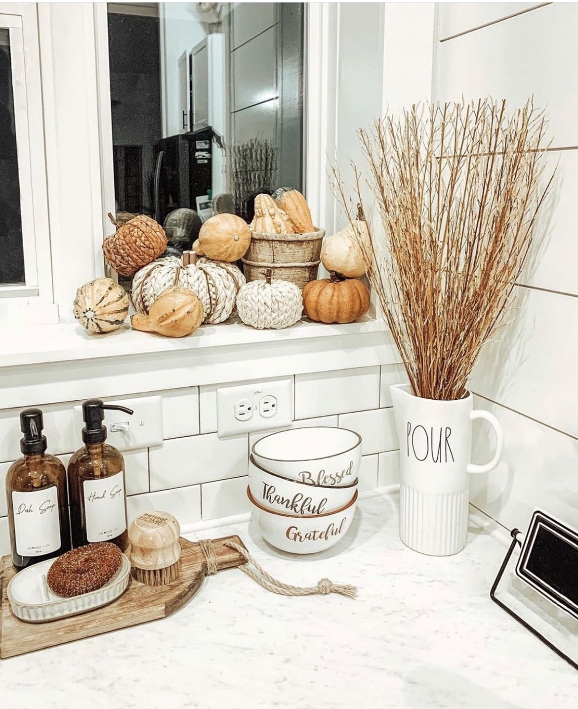 fall kitchen decor 12