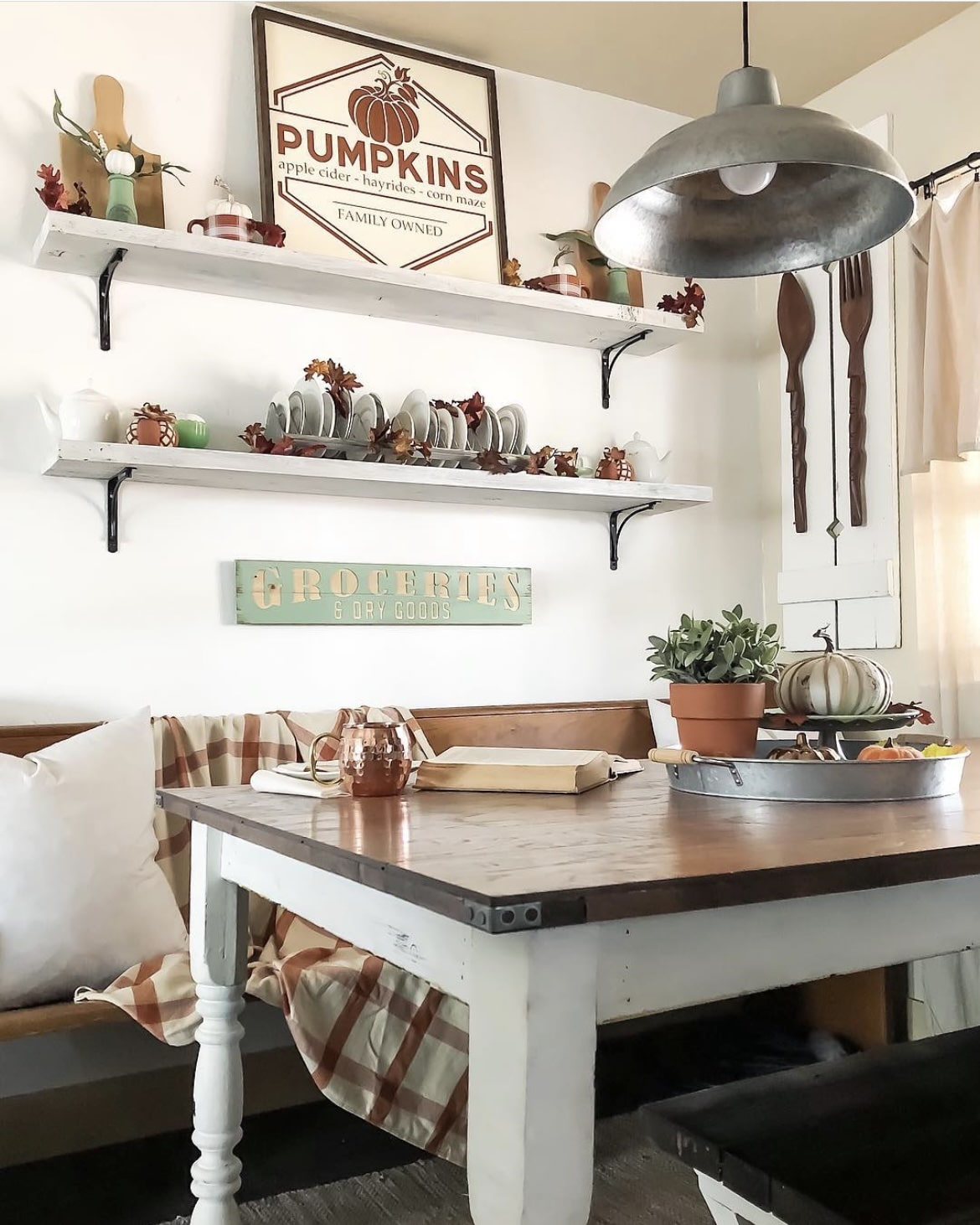 fall kitchen decor 17