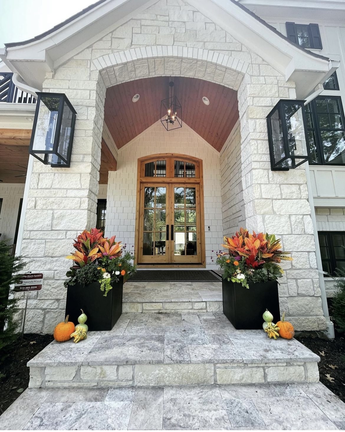 fall porch decor 13