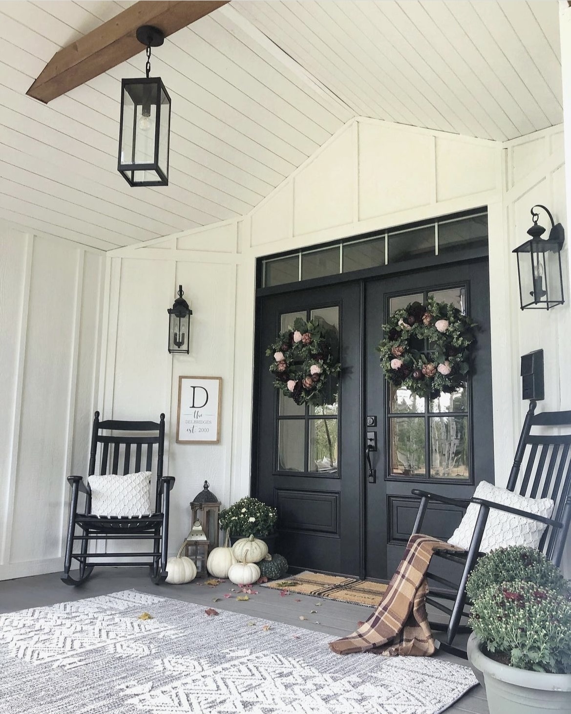 fall porch decor