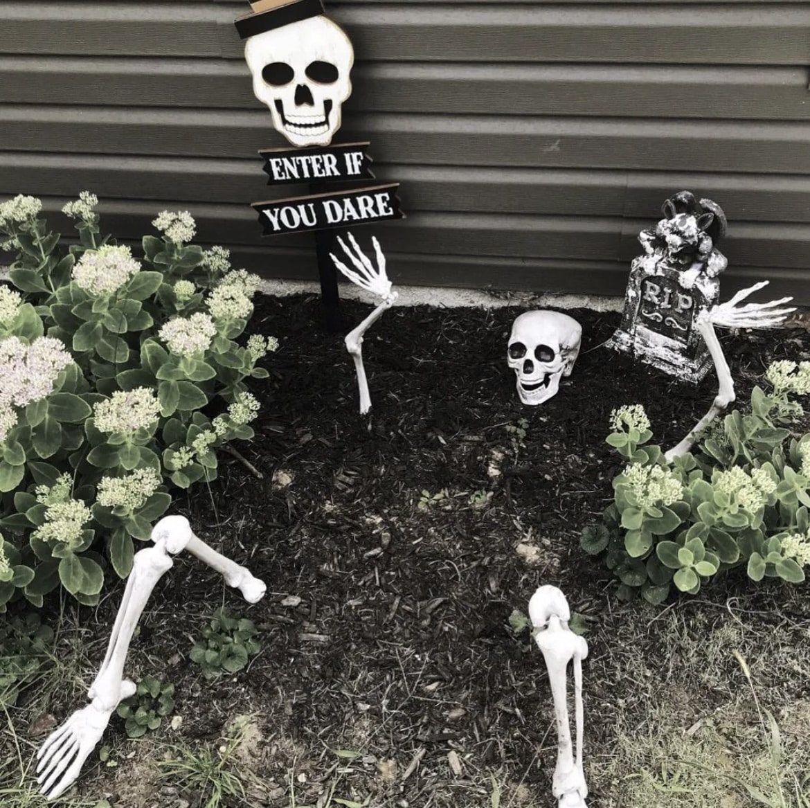 halloween decor 10